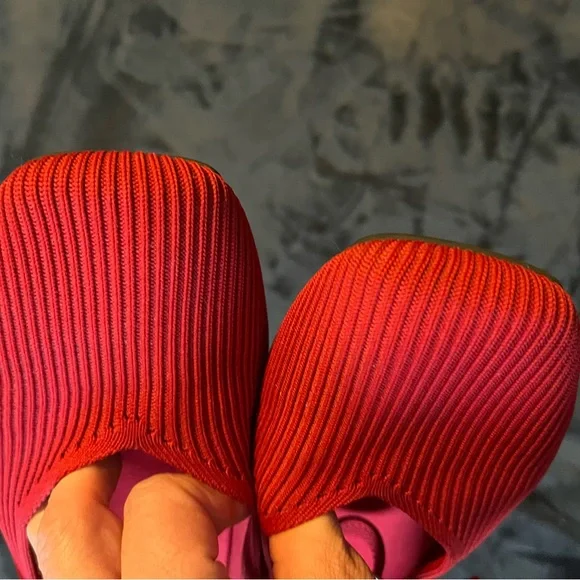 VIVAIA Women's Chic Red Mary Jane Flats - EUC - Picture 5 of 6